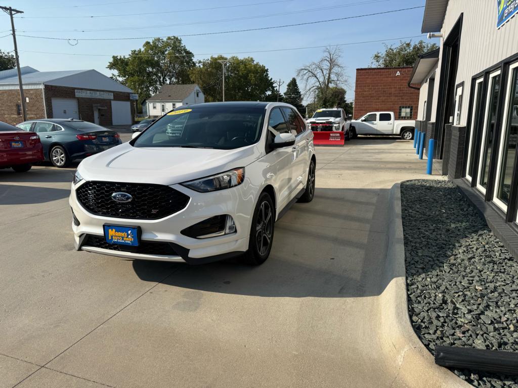 used 2019 Ford Edge car, priced at $23,900