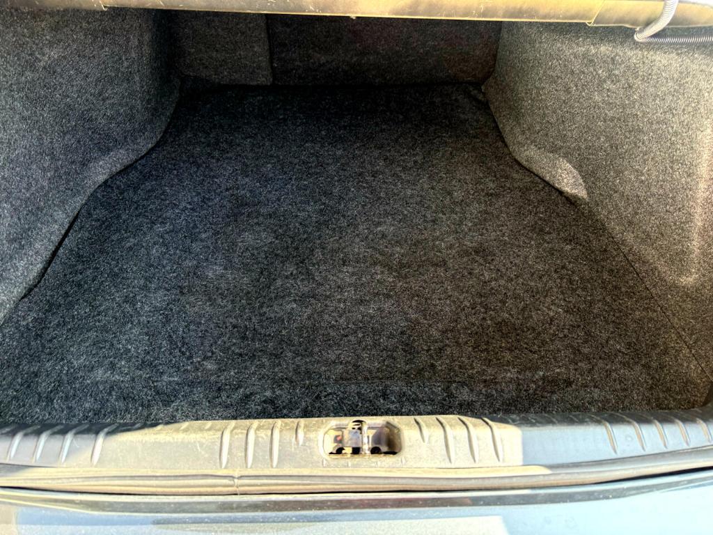 used 2014 Chevrolet Impala Limited car, priced at $10,900