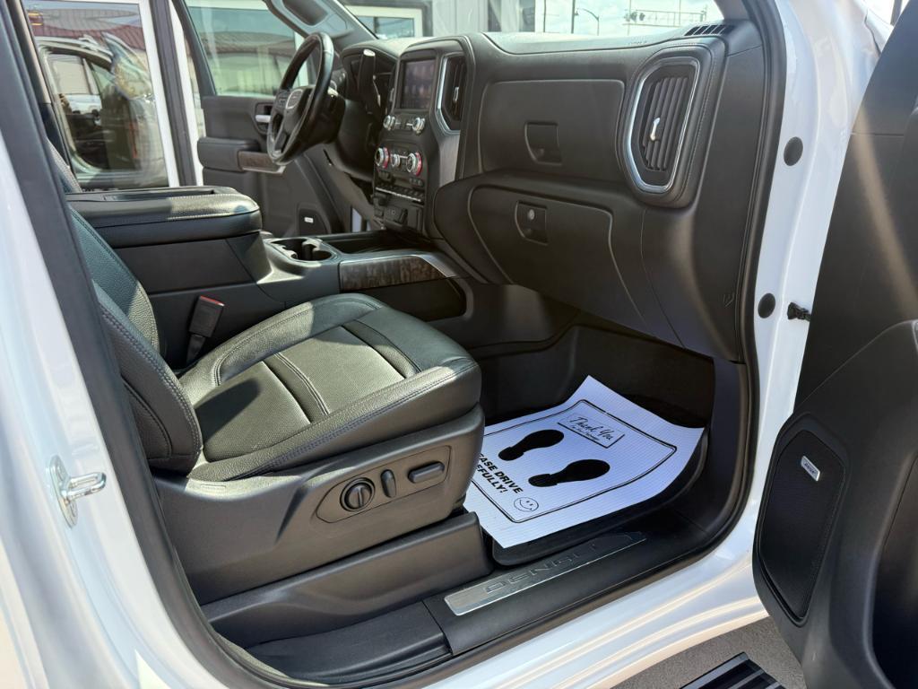 used 2022 GMC Sierra 2500 car, priced at $59,900