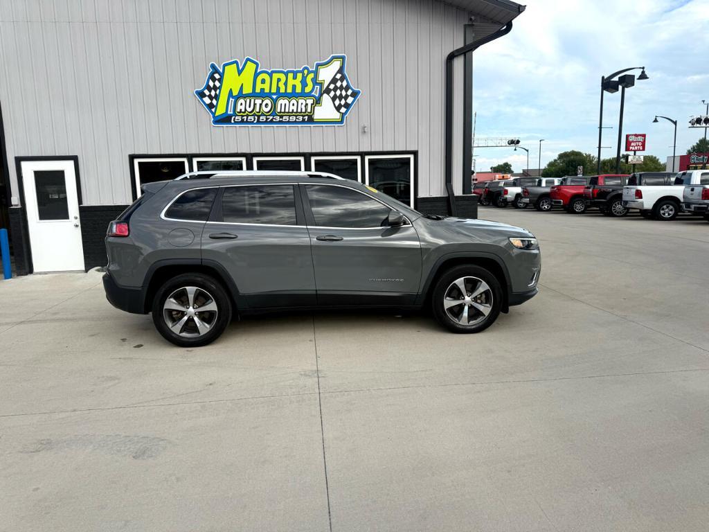 used 2019 Jeep Cherokee car, priced at $21,900