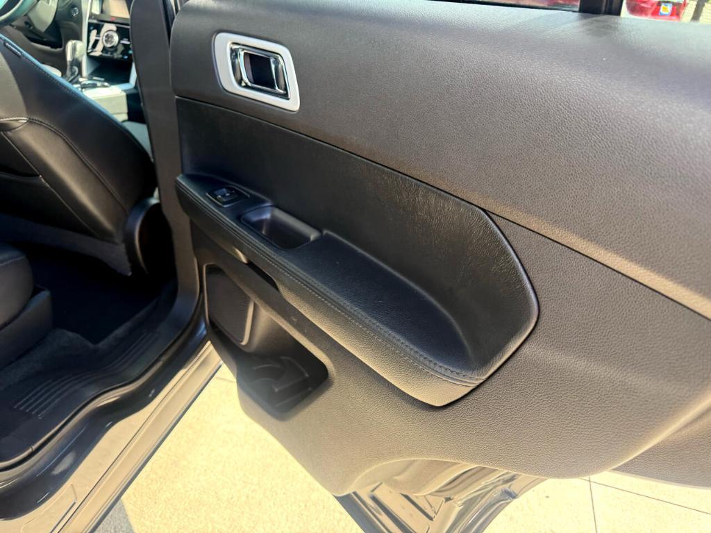 used 2015 Ford Explorer car, priced at $13,900