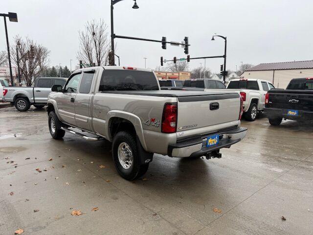 used 2006 Chevrolet Silverado 2500 car, priced at $25,900