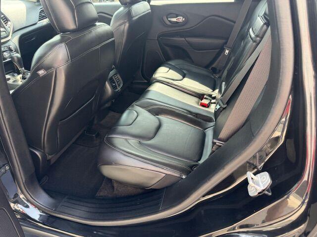 used 2015 Jeep Cherokee car, priced at $13,900