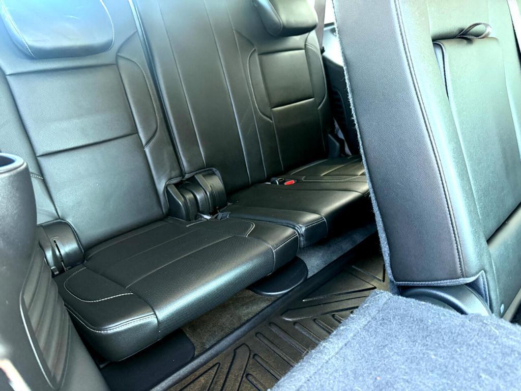 used 2015 GMC Yukon car, priced at $22,900