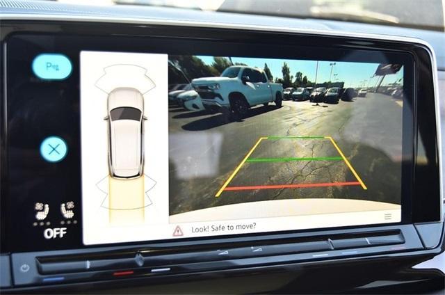 used 2025 Volkswagen Atlas car, priced at $38,995