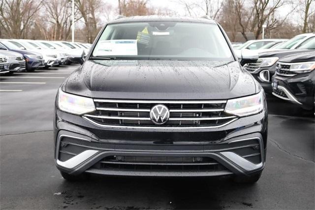 new 2024 Volkswagen Tiguan car, priced at $29,186