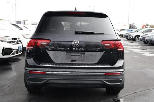 new 2024 Volkswagen Tiguan car, priced at $29,186