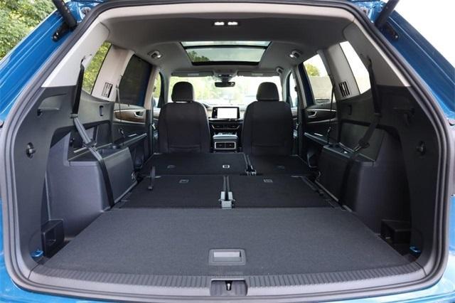 new 2026 Volkswagen Atlas car, priced at $47,022