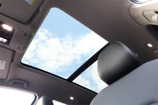 new 2026 Volkswagen Atlas car, priced at $47,022