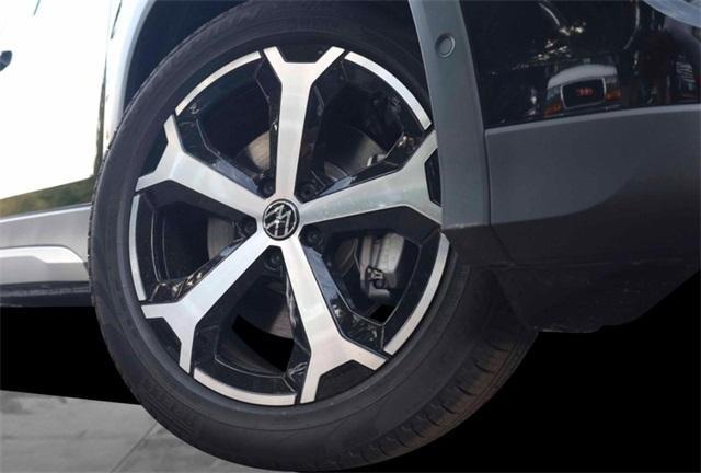 new 2025 Volkswagen Tiguan car, priced at $35,494