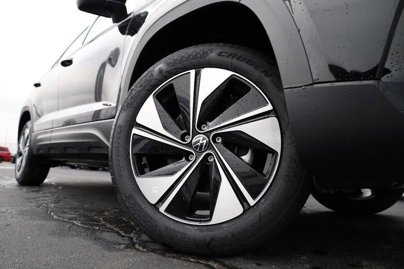 new 2025 Volkswagen Taos car, priced at $30,969