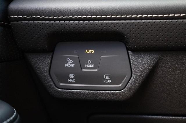 new 2026 Volkswagen Atlas car, priced at $46,076