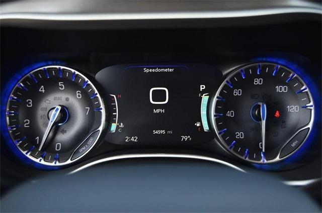 used 2021 Chrysler Pacifica car, priced at $24,995