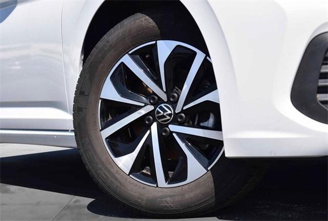 used 2024 Volkswagen Jetta car, priced at $22,995