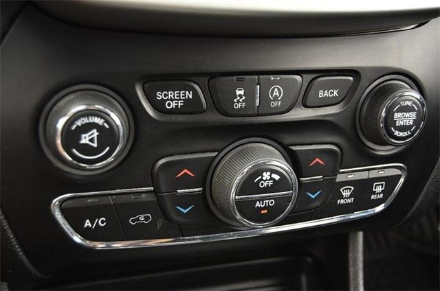 used 2018 Jeep Cherokee car, priced at $14,995