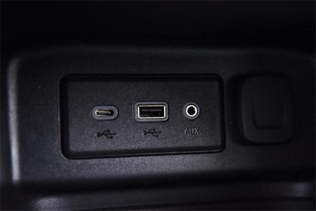 used 2022 Chevrolet Equinox car, priced at $21,995