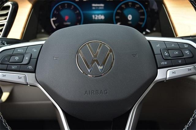 new 2025 Volkswagen Atlas car, priced at $40,006