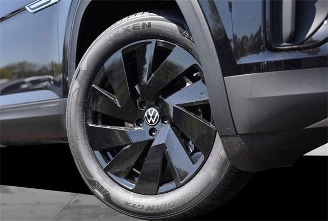 new 2025 Volkswagen Atlas Cross Sport car, priced at $41,764