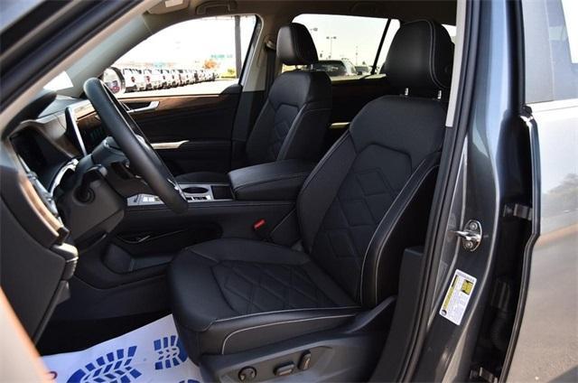 used 2024 Volkswagen Atlas car, priced at $30,995