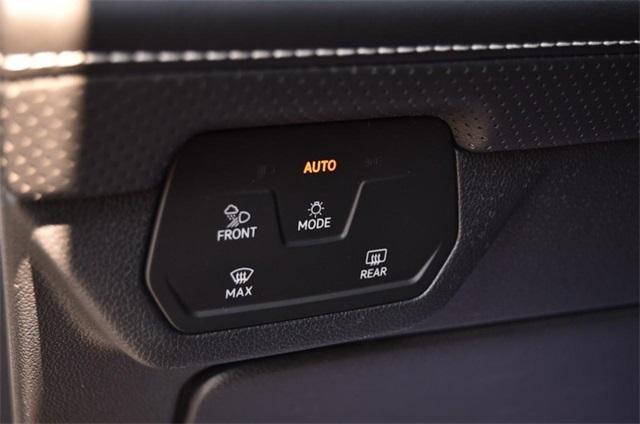 used 2024 Volkswagen Atlas car, priced at $30,995