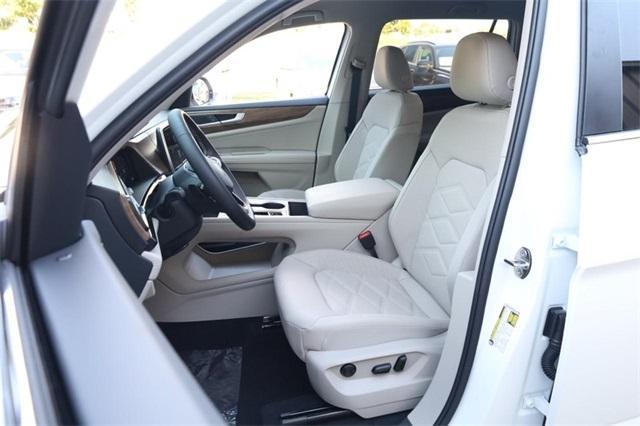 new 2026 Volkswagen Atlas car, priced at $41,776