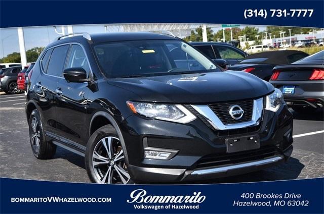 used 2017 Nissan Rogue car, priced at $15,995