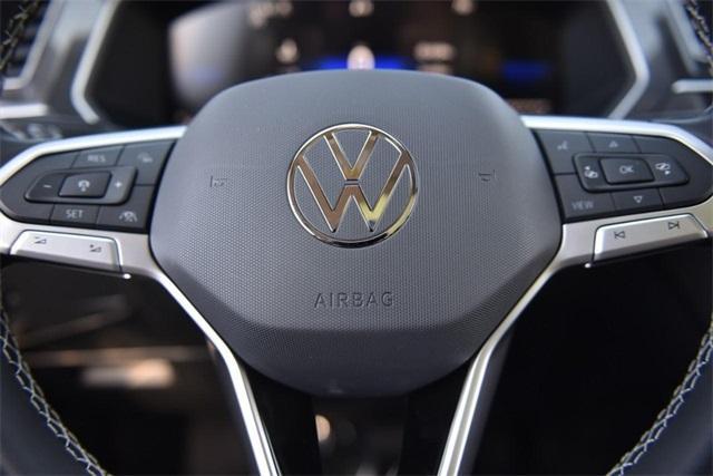 new 2024 Volkswagen Tiguan car, priced at $33,945