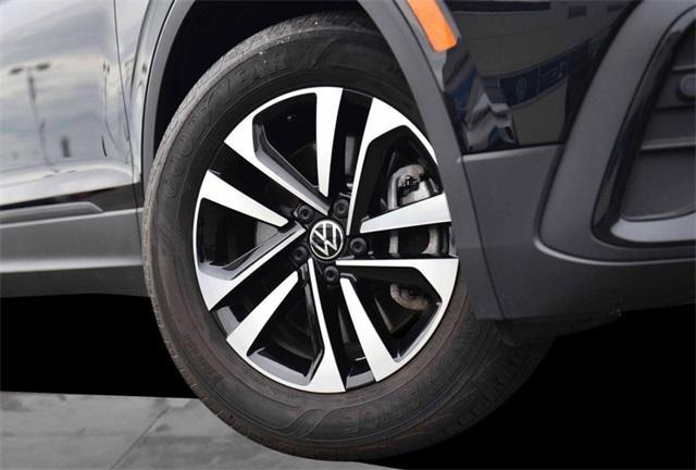 used 2024 Volkswagen Tiguan car, priced at $25,625