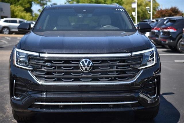 new 2024 Volkswagen Atlas Cross Sport car, priced at $44,217