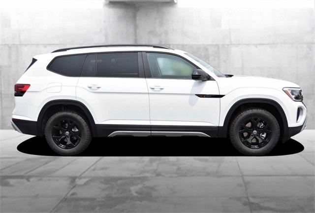 new 2025 Volkswagen Atlas car, priced at $47,396