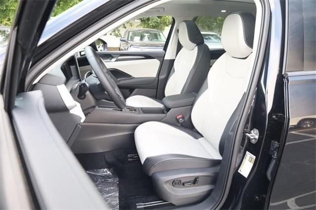 new 2025 Volkswagen Tiguan car, priced at $35,494