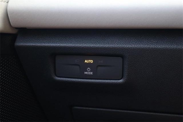 new 2025 Volkswagen Tiguan car, priced at $35,494