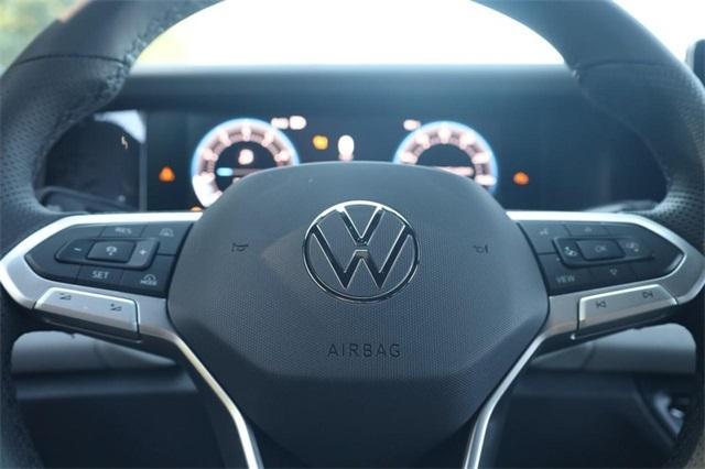 new 2025 Volkswagen Tiguan car, priced at $38,325