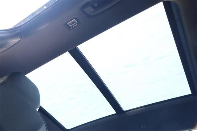 new 2025 Volkswagen Tiguan car, priced at $38,325