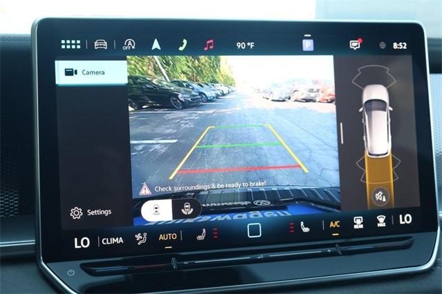 new 2025 Volkswagen Tiguan car, priced at $38,325