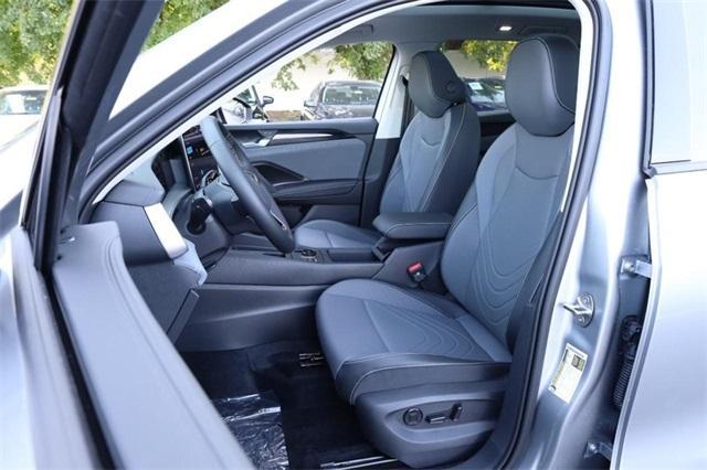 new 2025 Volkswagen Tiguan car, priced at $35,409