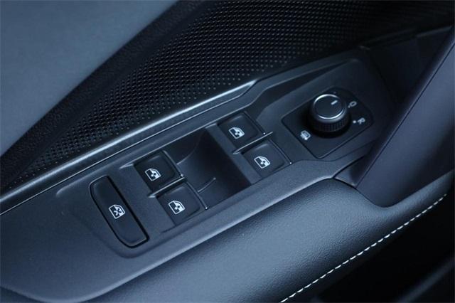 new 2025 Volkswagen Tiguan car, priced at $35,409