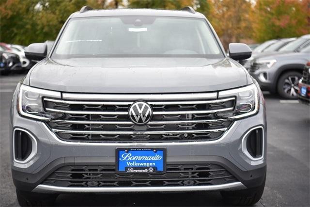 new 2025 Volkswagen Atlas car, priced at $45,073