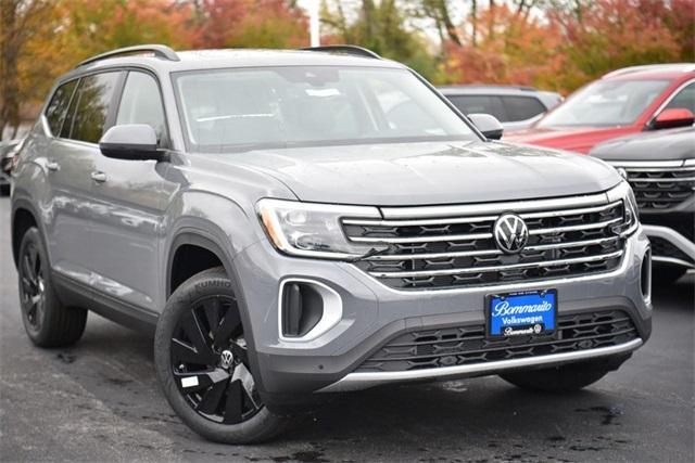 new 2025 Volkswagen Atlas car, priced at $45,073