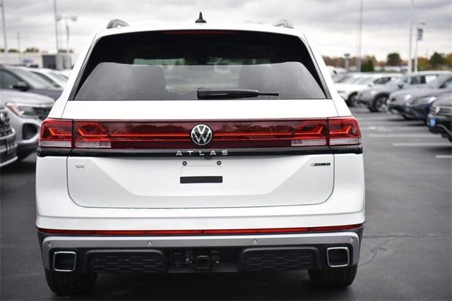 new 2025 Volkswagen Atlas car, priced at $46,002