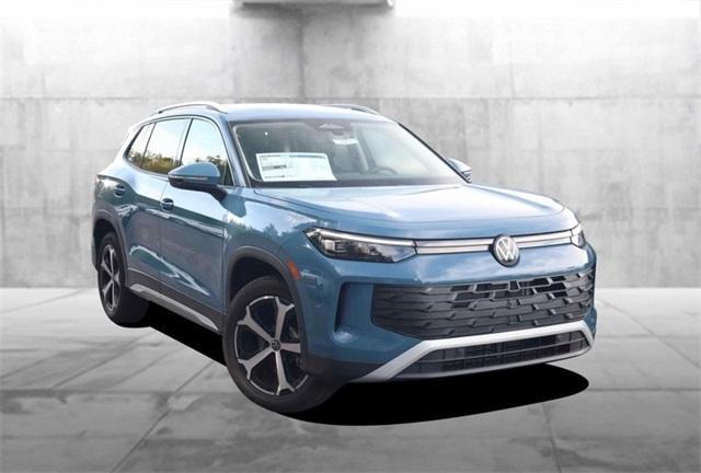 new 2025 Volkswagen Tiguan car, priced at $31,399