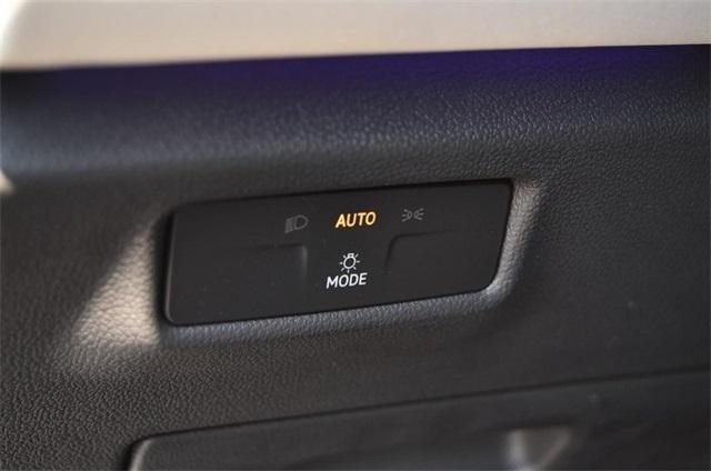 new 2025 Volkswagen Tiguan car, priced at $36,734