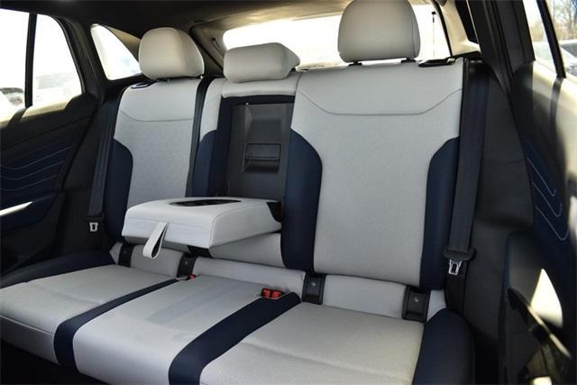 new 2025 Volkswagen ID.4 car, priced at $52,937