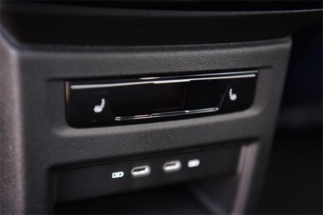 new 2025 Volkswagen ID.4 car, priced at $52,937