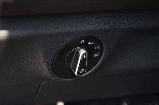 new 2025 Volkswagen Jetta car, priced at $23,518