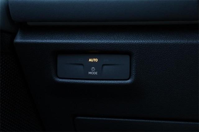 new 2025 Volkswagen Tiguan car, priced at $35,270