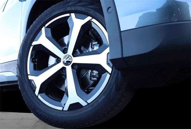 new 2025 Volkswagen Tiguan car, priced at $35,270