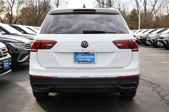 new 2024 Volkswagen Tiguan car, priced at $30,615