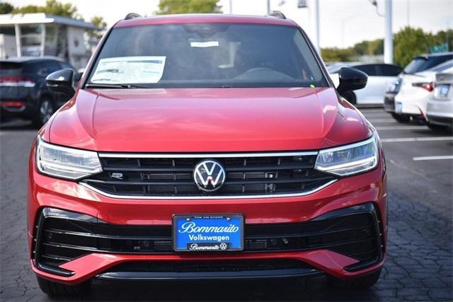 new 2024 Volkswagen Tiguan car, priced at $30,995