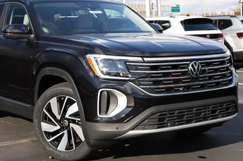 new 2025 Volkswagen Atlas car, priced at $47,497